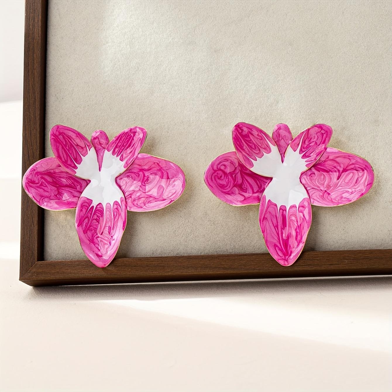 

Elegant Enamel Flower Earrings for Women - Colorful Floral Design, Iron Crafted, Perfect for Daily Wear or Vacation розы красного