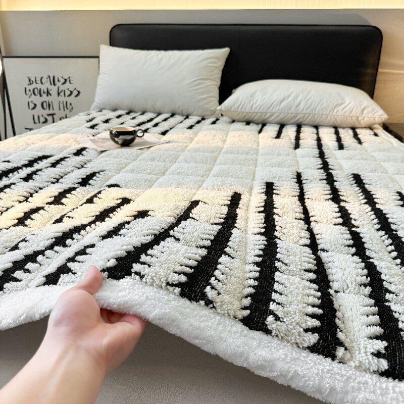 Zimní sametová podložka na matraci G5Z - Silný coral fleece topper pro studentskou postel