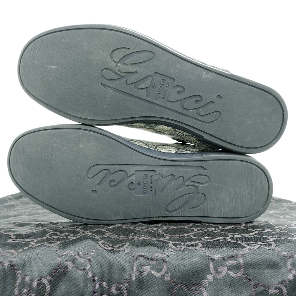 GUCCI GG Supreme Suede Velcro German Trainer Shoes, Men's, Beige x Navy, Size 7 1/2, 243826 shoes 7 1/2 NavyUsed