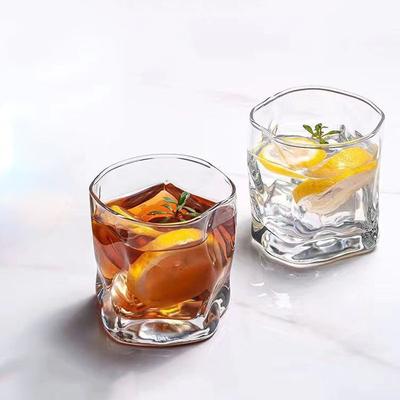 2er Set 280ml Twist Cocktailglas Transparent Saft Biergläser Restaurant Luxus Unregelmäßiges Glasbecher Set Eiskaffee Tasse