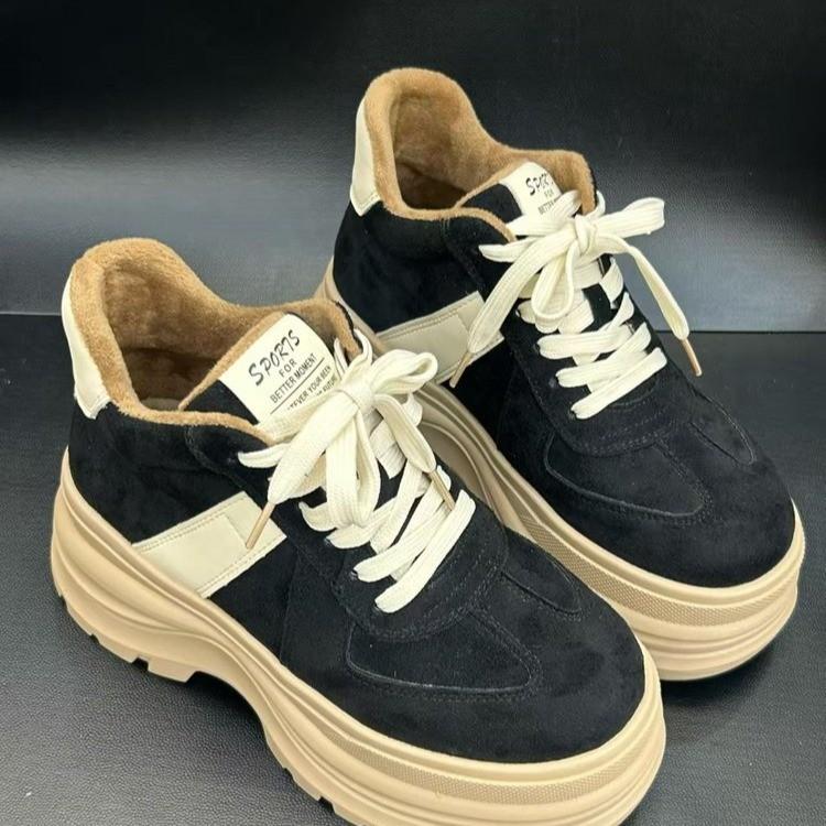 [Fanfna] Retro Platform German Training Shoes Women's 2025 Autumn New Muffin Bottom Color Matching Lace-up Casual Sports Shoes