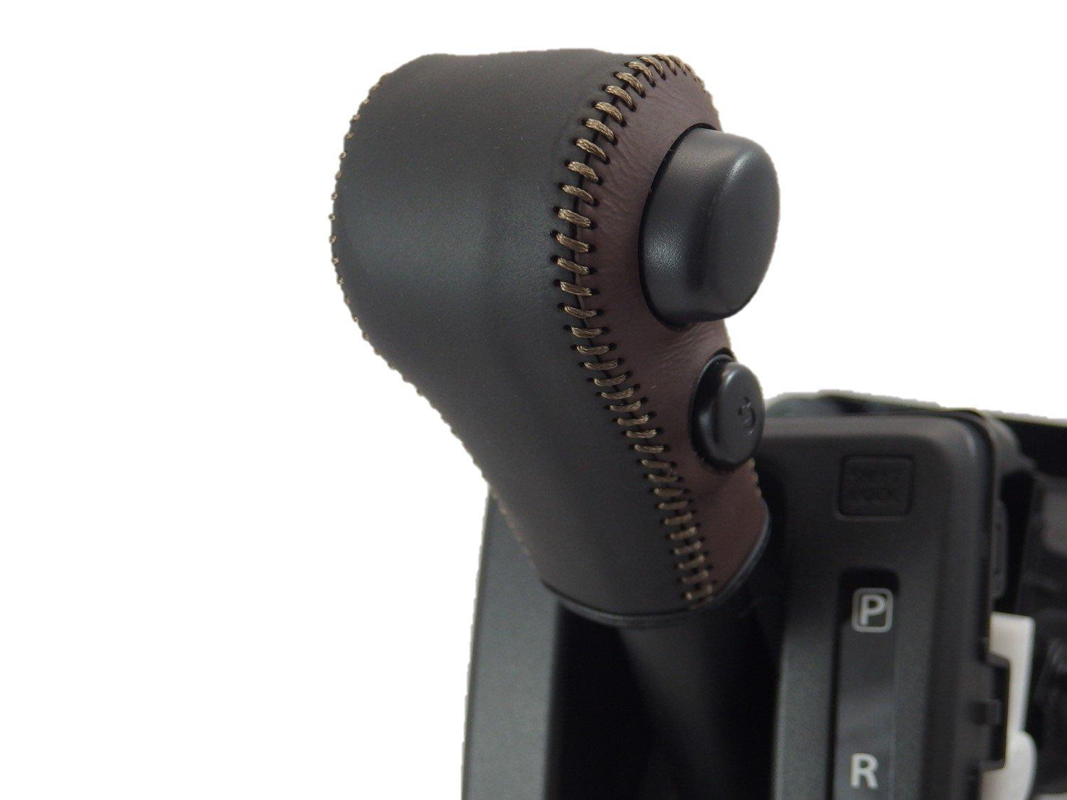 

Комплект для самостоятельной обтяжки кожей ручки переключения передач Tricolore для Toyota Lapin Alto и Carry (HE33S), (HA36S), (ДА16Т) [1БК3С34]