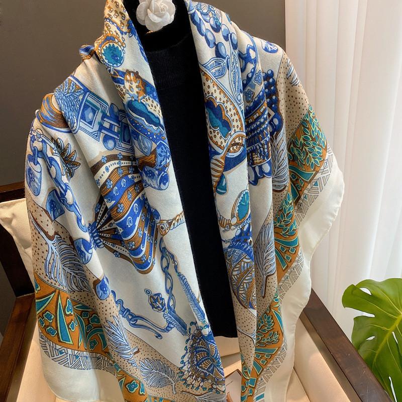 42 Designs Spain Brand Lovely Floral Square Viscose Shawl Scarf Lady Print Soft Wrap Pashmina Bufandas Muslim Hijab 135*135Cm