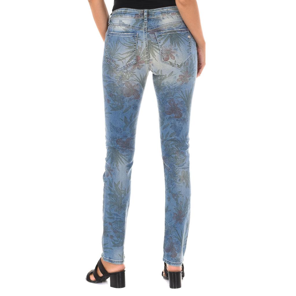 Pantalon Tejano Largo efecto gastado con bajos de corte estrecho 70DB50254 para Mujer