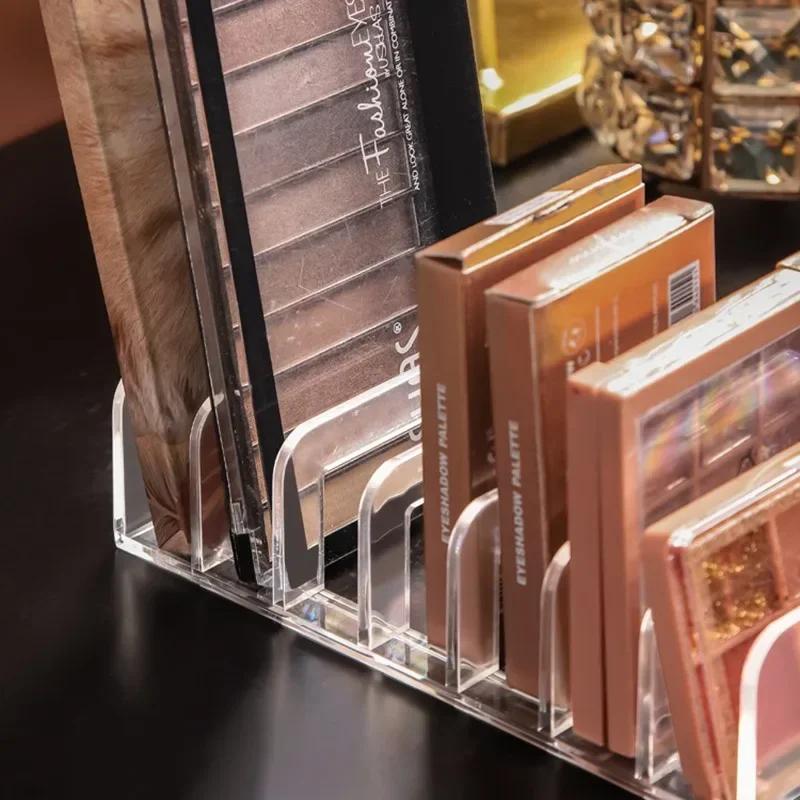 Klarer Acryl-Make-up-Organizer - Lidschattenpalette-Displayständer & 7-Schlitz-Lippenstifthalter Platzsparend für Schminktisch