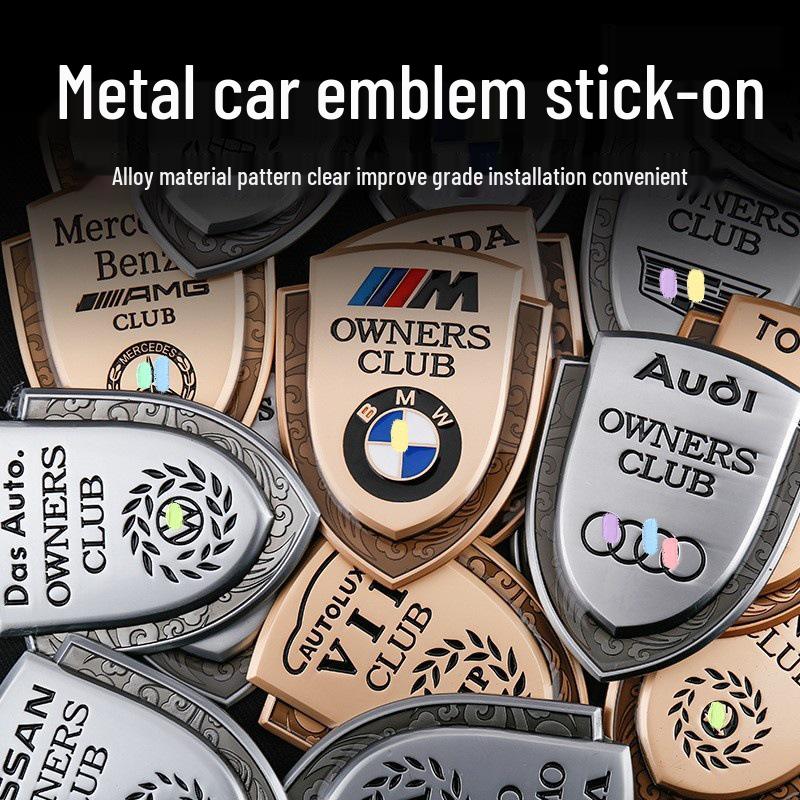 Universeller Metall-Karosserie-Dekorationsaufkleber für Autos: Kratzschutz für Türen & Fenster