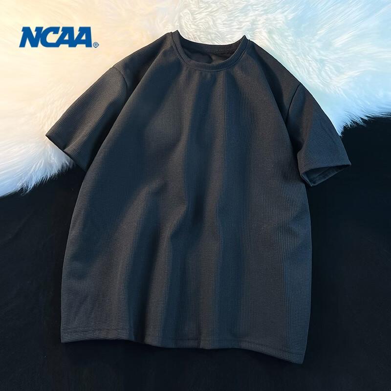 

Мужская футболка с коротким рукавом и круглым вырезом NCAA M