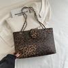 2025 winter new fashion leopard print shoulder bag underarm bag high value tote bag