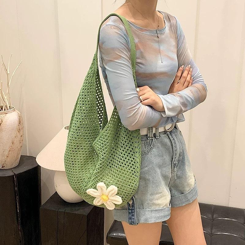 Large-capacity Woven Hollowed-out Underarm Tote Bag Women's Commuter Single-shoulder Beach Vacation Bag