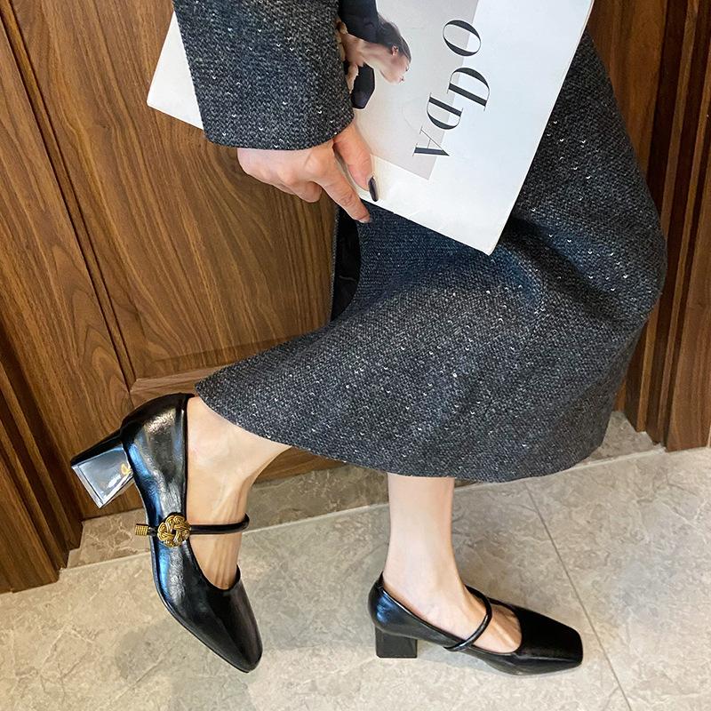 G2322-220 temperament retro Mary Jane shoes women's 2025 new thick-heeled single shoes one-word buckle high heels