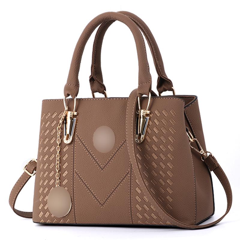 2026 Spring/Summer Women s Embroidered Thread Handbag - New Korean Fashion, Large Shoulder Bag хаки