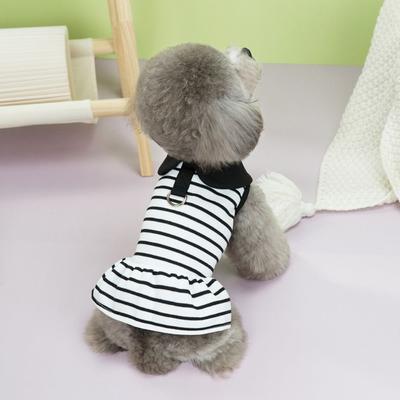Bequeme Süße Hunde Gestreifte T-Shirts Atmungsaktiv Weich Haustier Rock Dünnes Design Hundeweste Geschirr Frühling Sommer