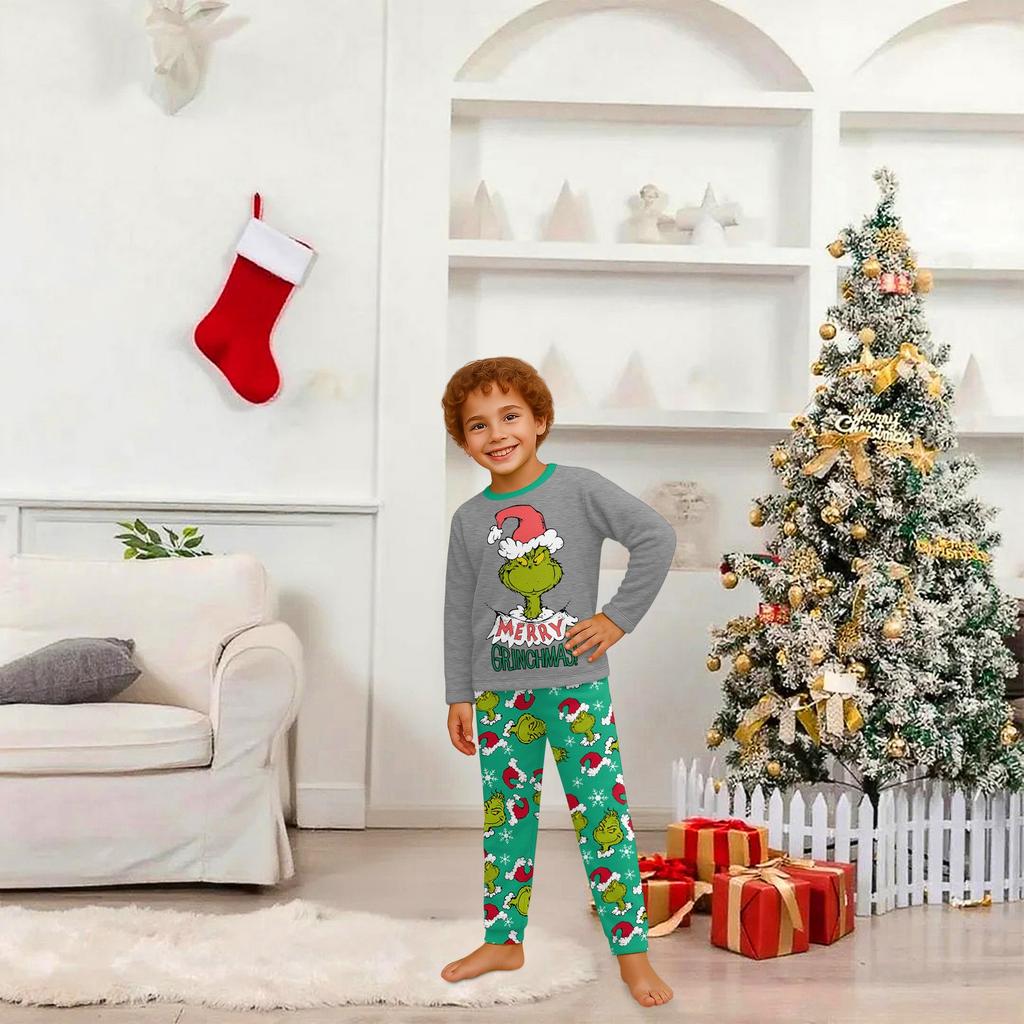 Passende Familiensets mit Weihnachtsmotiven, Langarmshirts und Hosen