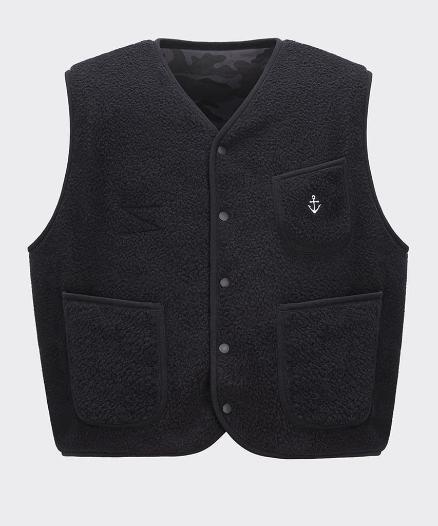 Peerlessness Graham Black Vest
