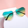 Metal Heart Sunglasses with Ocean Lenses - Fashionable Heart-shaped Street Style in Candy Colors