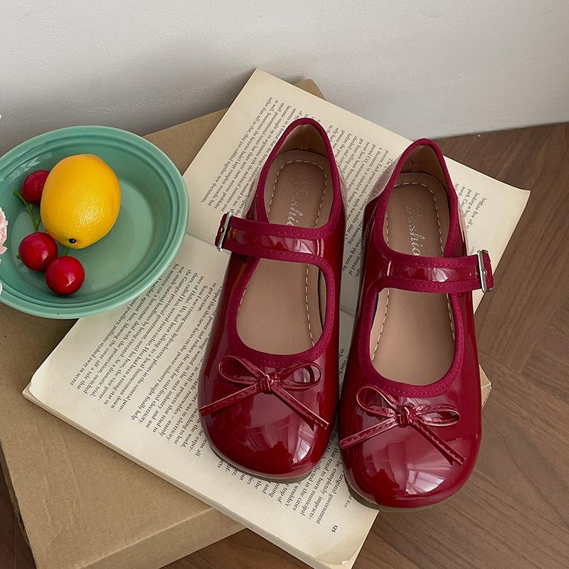 Silver French ballet style light mouth flat-soled single shoes women's 2025 new summer skirt bow Mary Jane shoes
