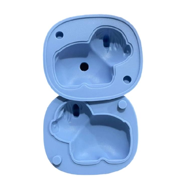 

User Friendly Silicone Ice Cubes Molds With Highlands Cattle Design Innovation Ice Cubes Tray For Various Use 1