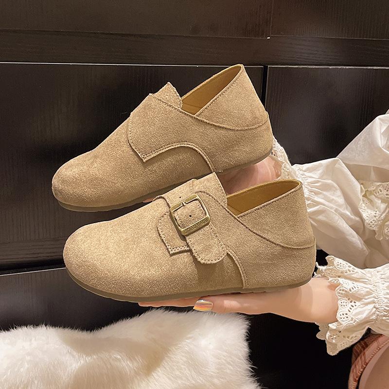 

Вы можете наступить одной ногой на две женские осенние туфли с внутренней танкеткой, мягкие кеды Boken 35 хаки