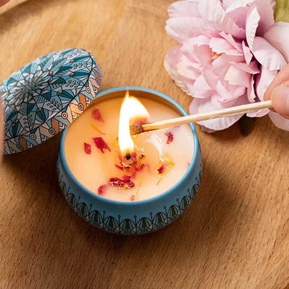 1 Piece - Dried Flower Aromatherapy Candle | Combination of Soy Wax Oil and Essential Oil | Ideal Gift for Female Friends