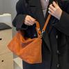 This Handbag Features A Unique and Elegant Design. It Is A Simple, Fashionable and Trendy Crossbody Bag