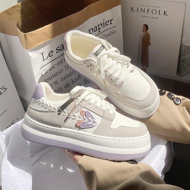 Levandulové fialové bílé boty pro ženy Nové studentské pohodlné a neformální boty s velkou hlavou Boty se speciálním designem