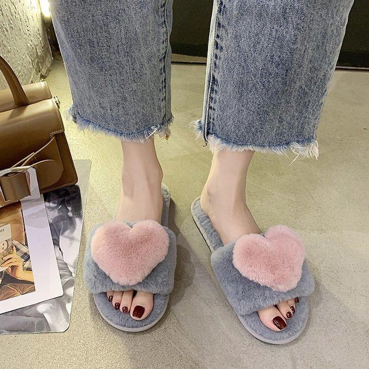 Women's Summer Casual Shoes 2026 Fashion Love Hairy Home Slippers Net Red Thick Bottom Open Toe One Word Female Slippers