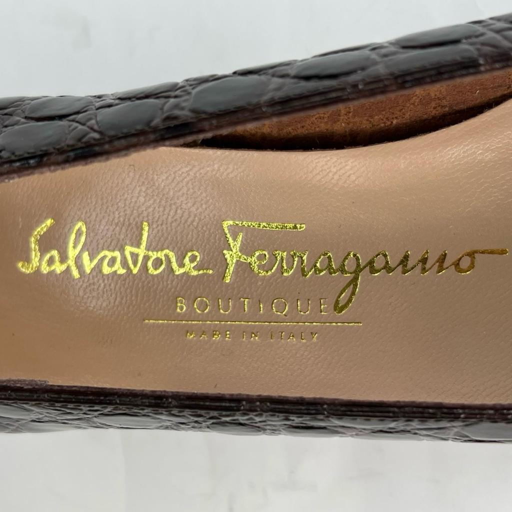 Ausgezeichnete Salvatore Ferragamo Pumps VARA Vara Schleife Braun Krokodil Damen 5 Gebraucht