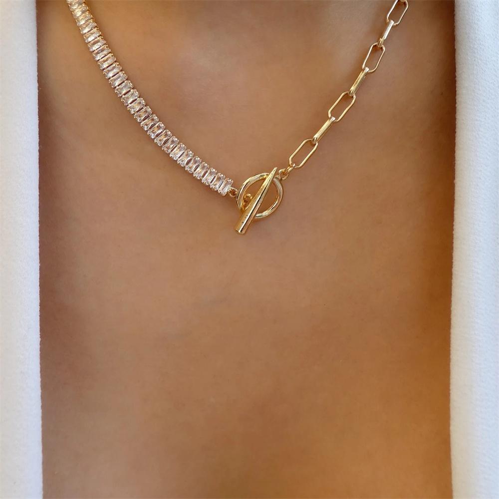 Classic Gold Multilayered Necklace for Women Vintage Silver Geometric Pendant Necklaces Butterfly Choker Jewelry