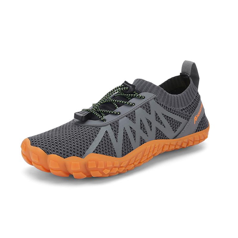 Fashion Quick Drying Beach Water Shoes Unisex Swimming Aqua Slippers Seaside Barefoot Surfing Upstream Sneakers Women Men Light Sandals