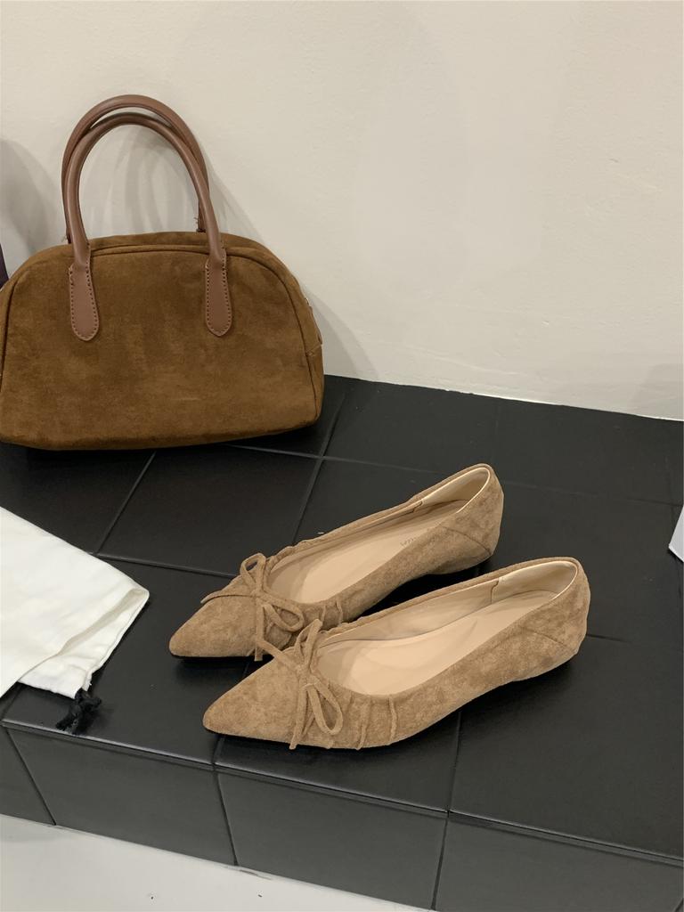 Neue Einzelschuhe 2025 spitz innenliegende Höhenerhöhung Schleife Wildleder