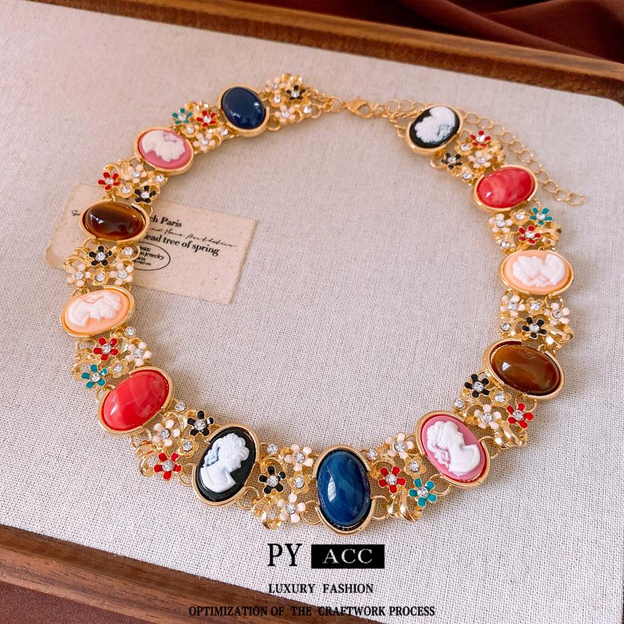 French Court Style Needle Diamond Earrings Necklace Retro Exaggerated Stud Earrings Design Sense Earrings Jewelry Set