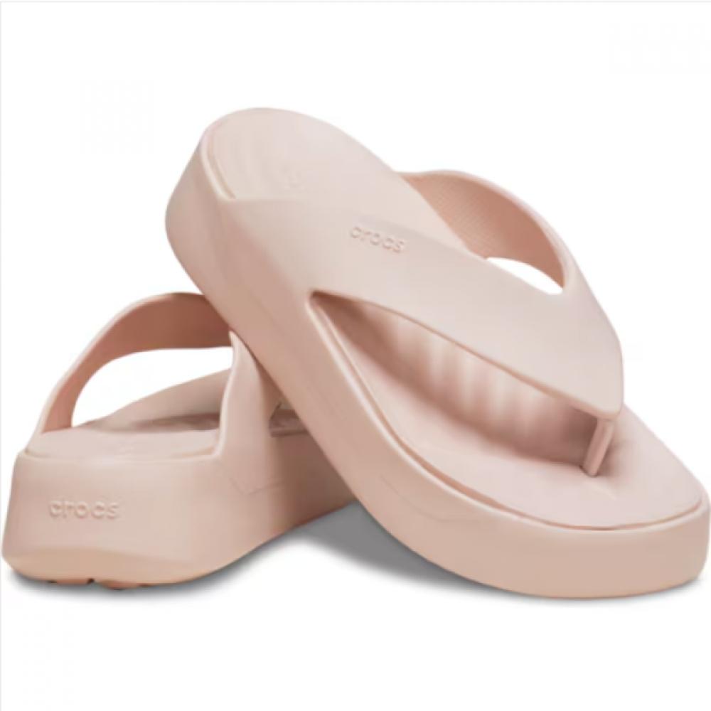 

Crocs 209410 6ur Платформа Вьетнамки Getaway (quartz)/W6(230mm)