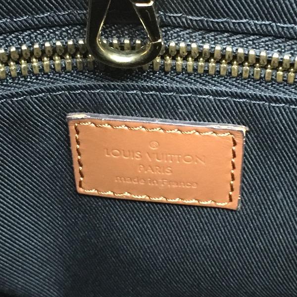 Louis Vuitton Monogram Reverse Hobo Dauphine MM Shoulder Bag Monogram M45195 Used