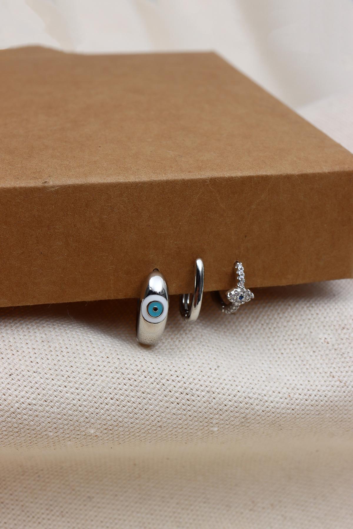 

Серьги Vip серебряного цвета с фигуркой сглаза