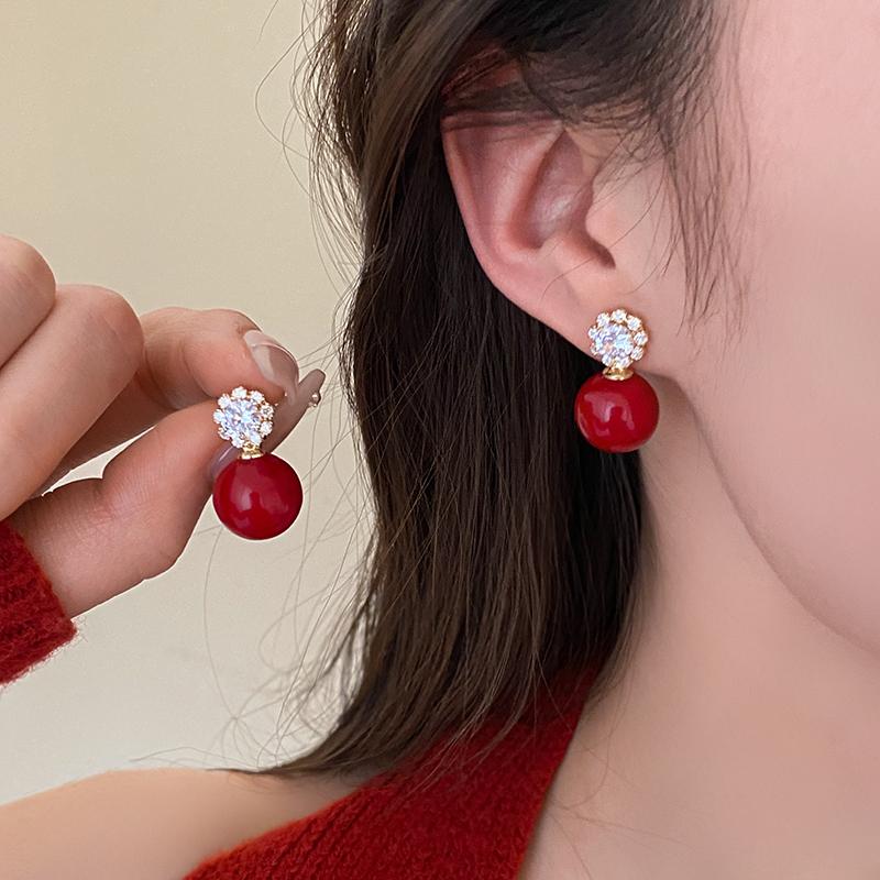 Flower Zircon Round Red Pearl Earrings for Women Light Luxury Temperament Red Stud Earrings Sweet Simple Zircon for Women