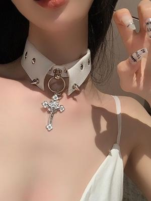 Choker Otrocký obojek PU kůže Halloween obojek Náhrdelníky pro ženy Goth Choker Šperky Nastavitelný Punkový obojek