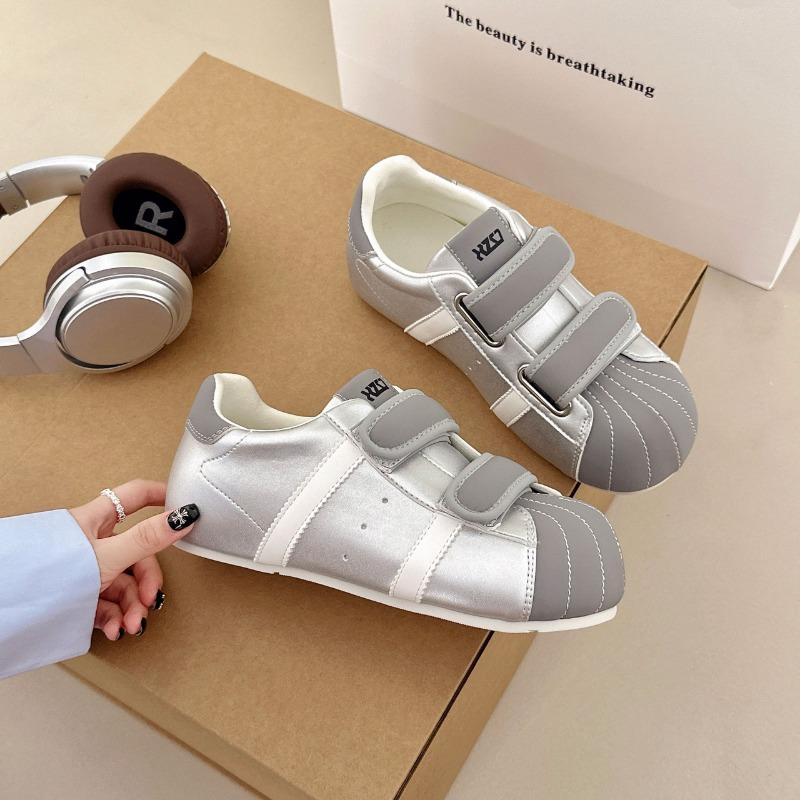 Hässlich süße Brotschuhe Damen Herbst vielseitig Nische trendige Marke Shell Zehen dicke Sohle leichte Freizeitschuhe