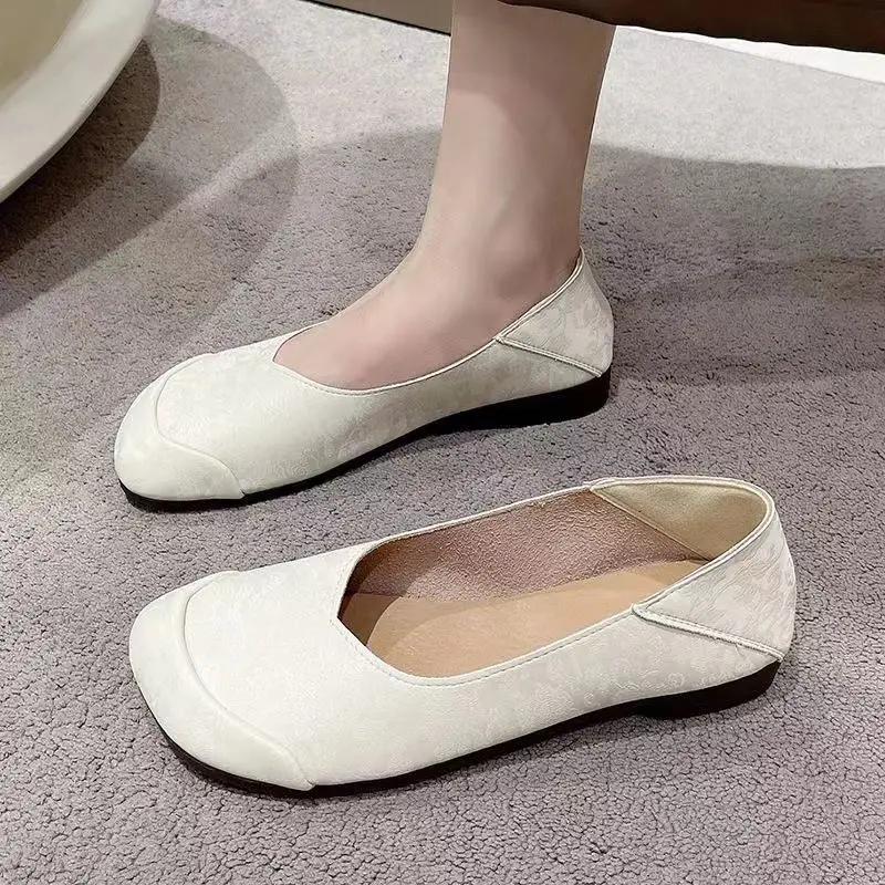 

Fashion Ladies Footwear Low Heel Elegant Green Round Toe Slip-on Women s Flat Shoes Black High Quality Fashion Price Sale Casual Chic 39 40