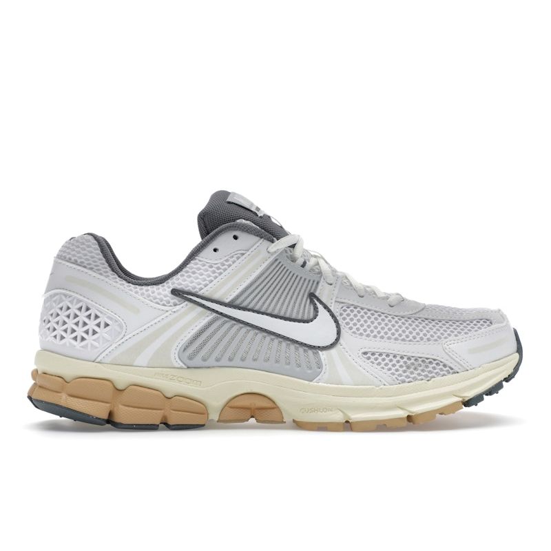 

Nike Zoom Vomero 5 Women Summit White Pure Platinum Smoke Grey FJ2028-101 EU 36