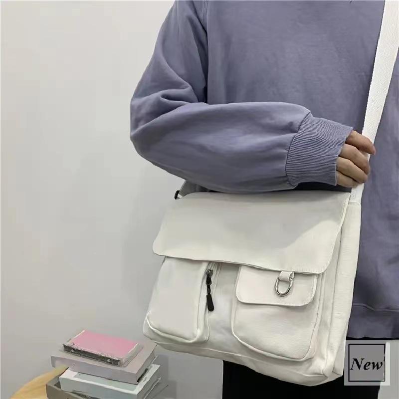 Japanese Harajuku Cute Retro Girl Shoulder Bag Chic Badge Canvas Crossbody School Bags Student Solid Color Messenger Bag Satchel