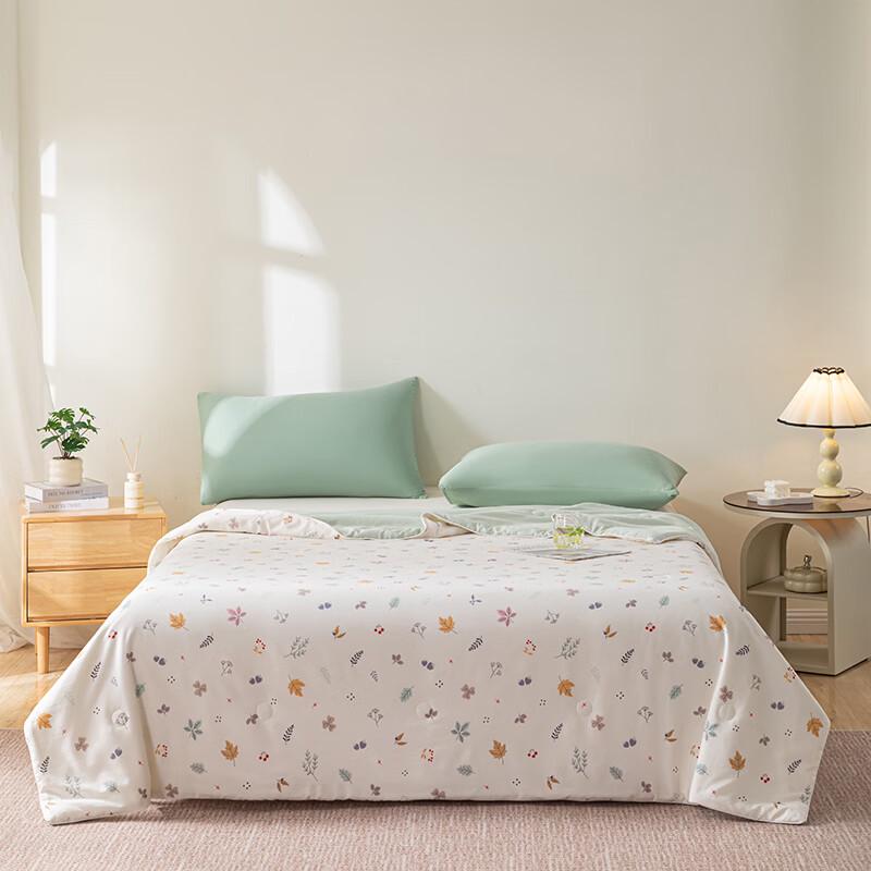 

Hodo Oxygen Yarn Summer Quilt