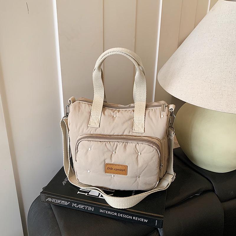 2026 High-End Cotton Mommy Bag: Large Capacity Diaper and Storage Bag for Mother and Baby