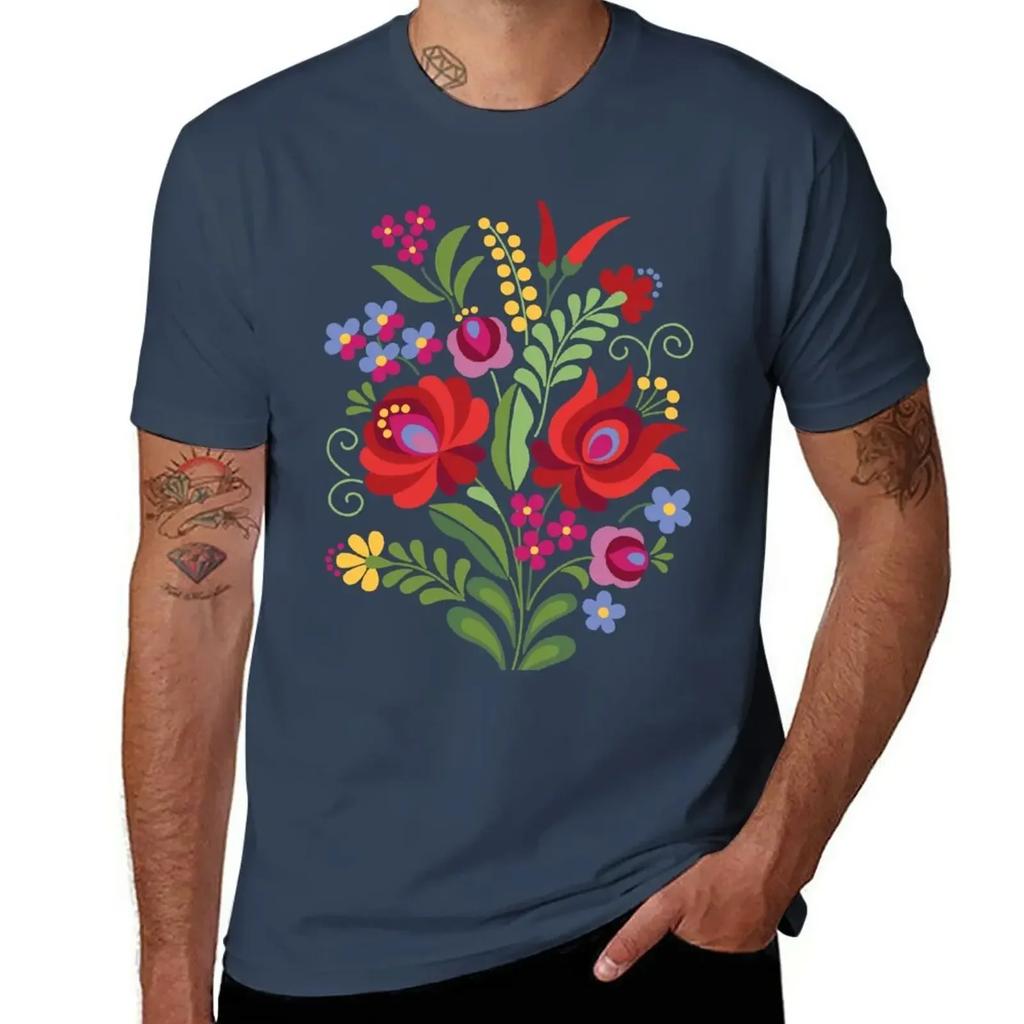 Hungarian Folk Design Red Peppers On White T-Shirt Korean Fashion Heavyweights Oversized T Shirts for Men