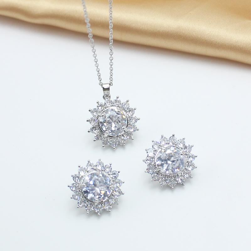 Edelstahlkette 3D Doppellagig Blaue Zirkonia Blume Anhänger Halsketten Ohrringe Zirkon Set für Damen Schlüsselbein Halsband Geschenk