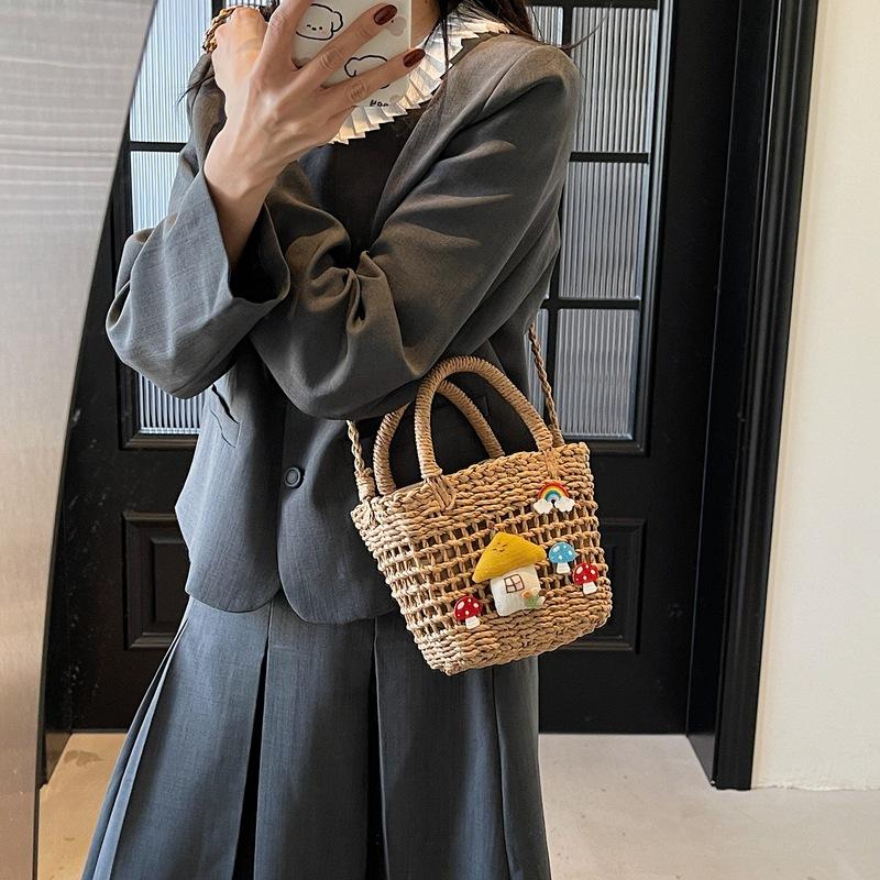 Weaving Small Fresh Hand Carry Straw Bag Sweet Wind Seaside Vacation Crossbody Beach Bag Girl