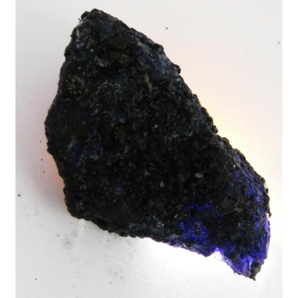 Huge Rough Earth Mined   104 Ct Loose Gemstone NATURAL Blue Sapphire