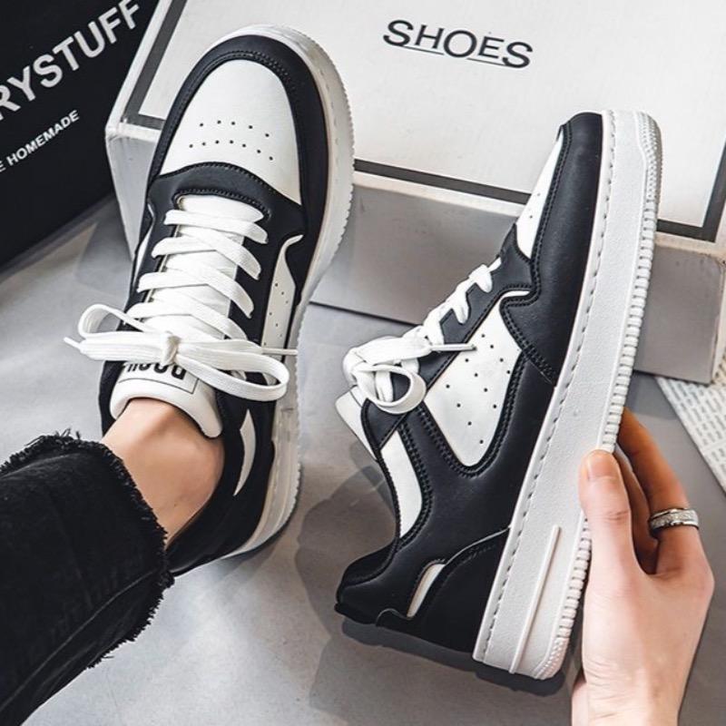 Baskets de Mode Originales pour Hommes Chaussures de Skateboard de Mode Nouvelles Chaussures Décontractées en Cuir pour Hommes Chaussure de Sport à Plateforme pour la Course à Pied Blanche Chaussures de Tennis