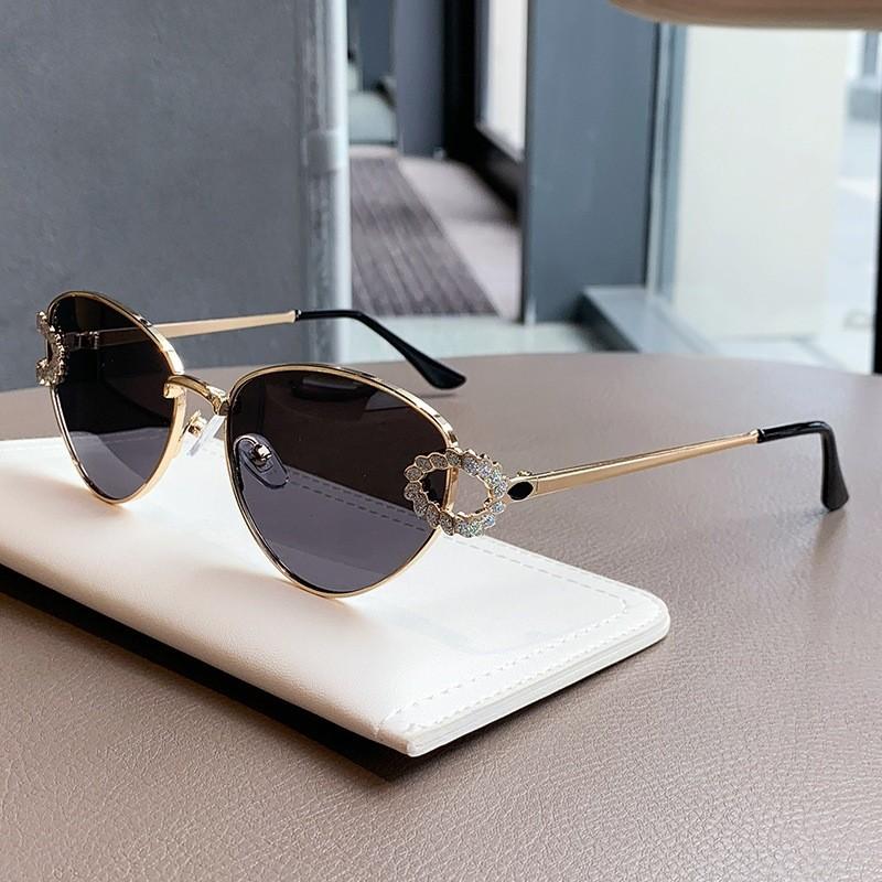 Womens Cat Eye Metal Sunglasses With Pc Lenses And Uv400 For Summer Outings