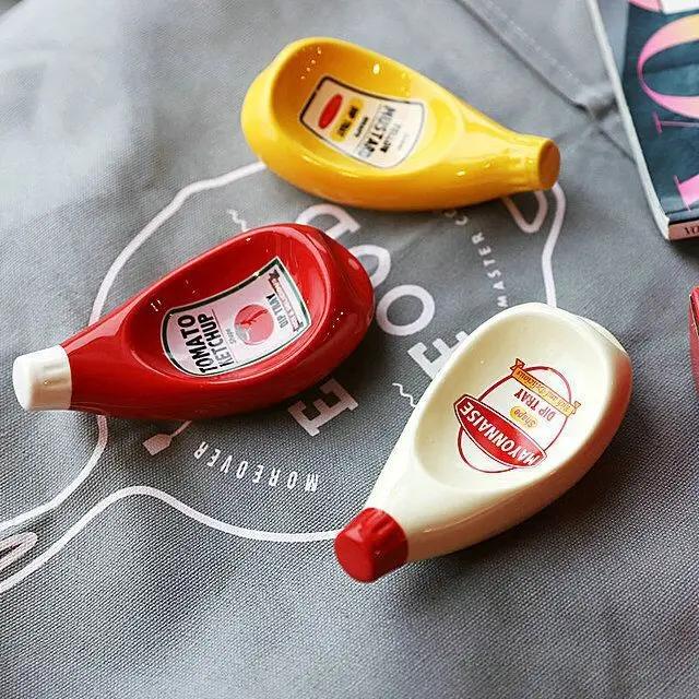 Creative Ceramic Sauce Dish Original Design for Soy Wasabi Sushi Dumplings Dipping Plate Japanese Kitchen Tableware