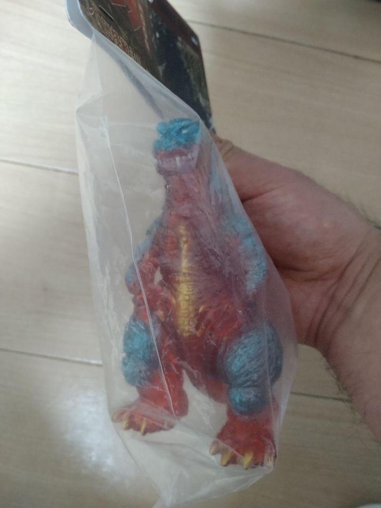 [USED] CCP Medium Size Series No. 5 Godzilla Retro Red Clear Ver.